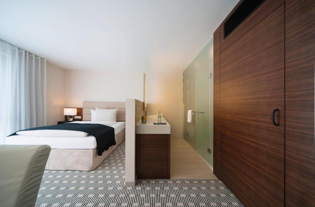 Hotel Seehotel Ketsch Schwetzingen